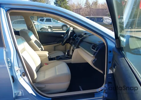 2012 Toyota Camry Le z USA, uszkodzony, nr VIN 4T4BF1FKXCR235879